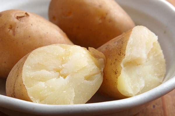 ふかしジャガイモ1個